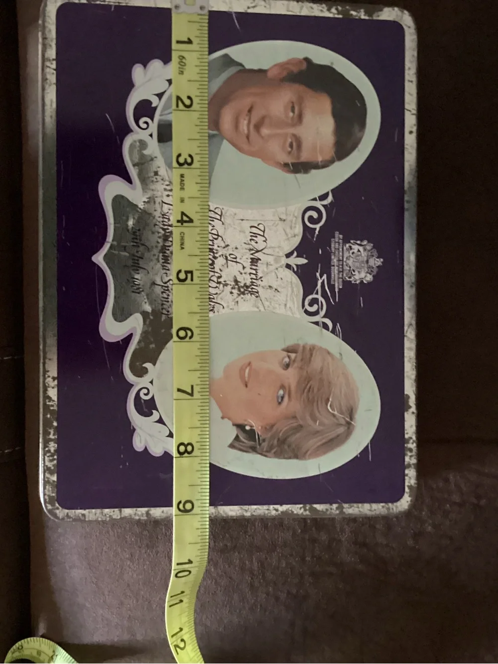 Prince Charles Lady Diana Spencer  Wedding Cadbury Chocolates Tin EMPTY 1981
